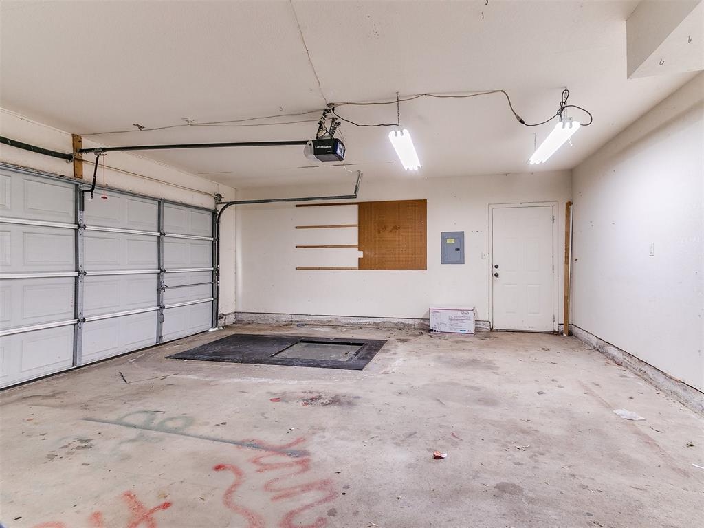 705 Andrea Street Property Photo 48