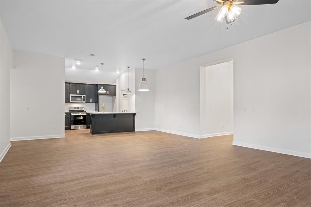 3032 Red Cedar Way Property Photo 9