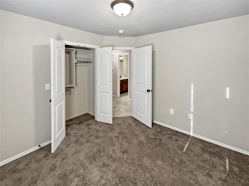 1017 Hickory Creek Drive Property Photo 15