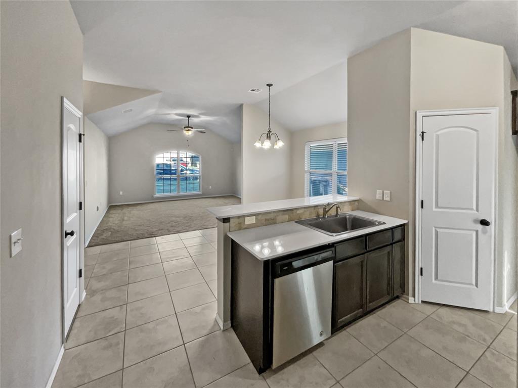 1017 Hickory Creek Drive Property Photo 18