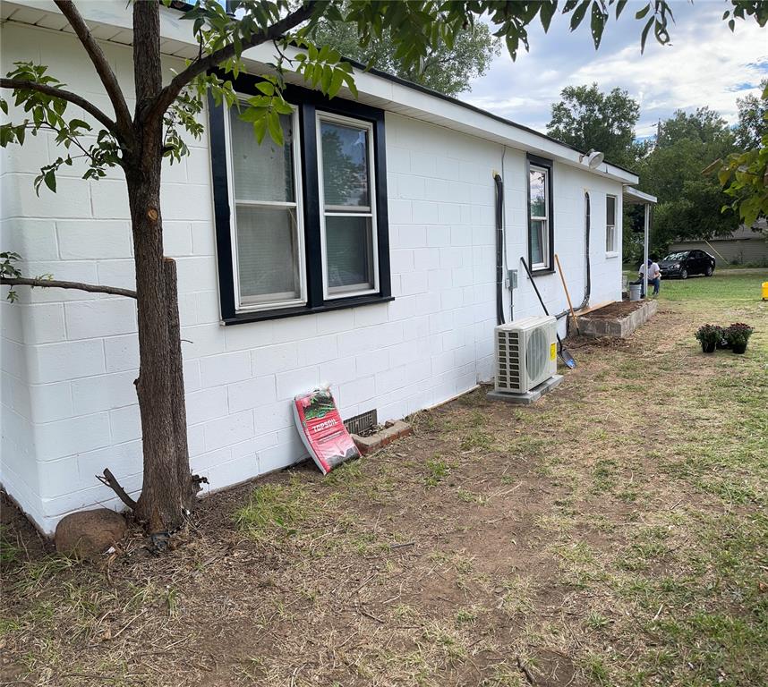 1216 W Ash Street None Property Photo 8