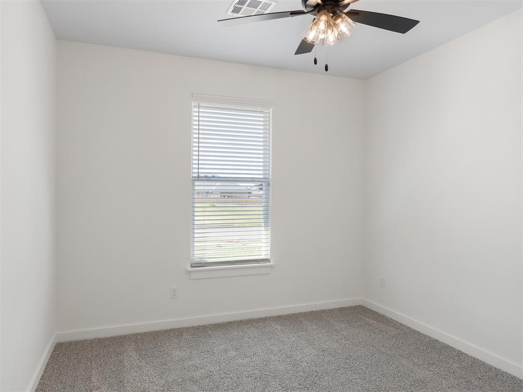 9217 Nw 85th Street Property Photo 29