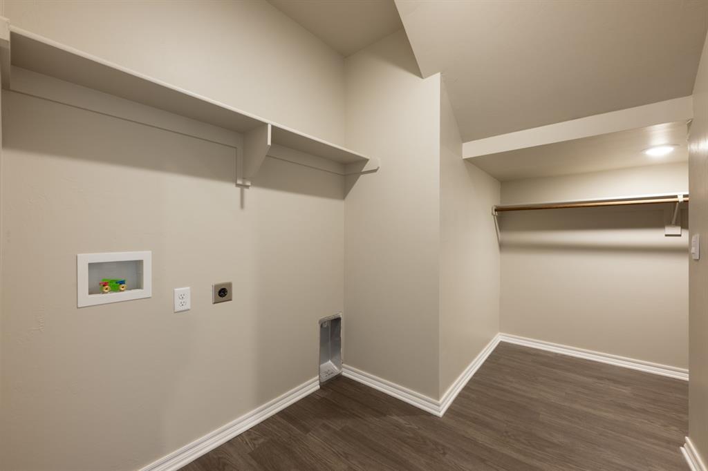 2773 Alice Way Property Photo 9