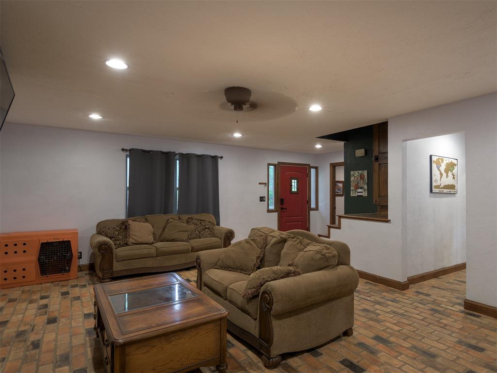 4109 Flora Drive Property Photo 9