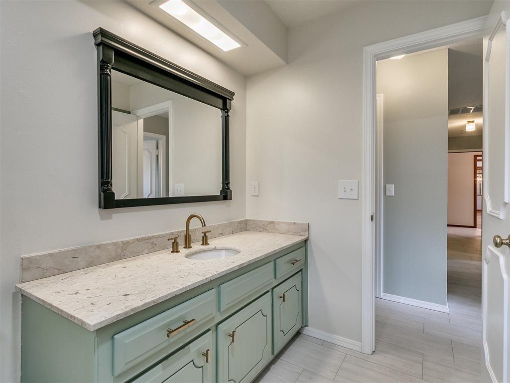 4997 Nw 30th Place Property Photo 32