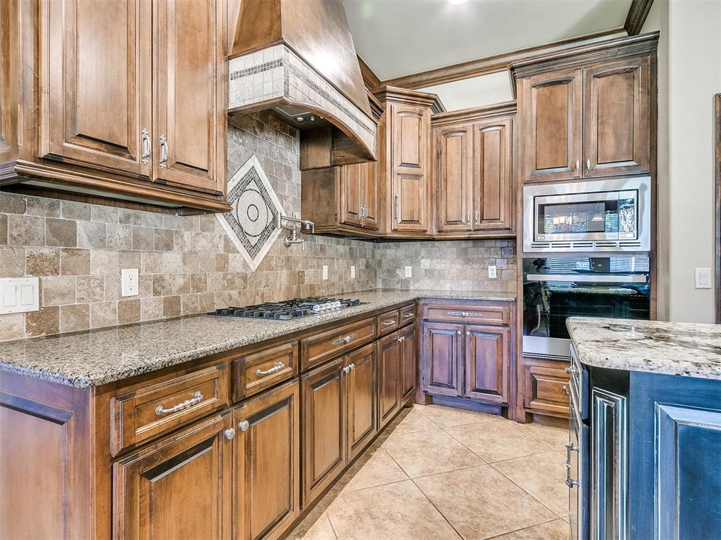 4524 Boulder Bridge Way Property Photo 6