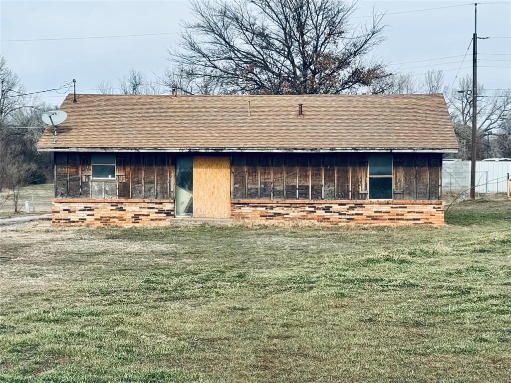 315 W Almar Drive Property Photo 2