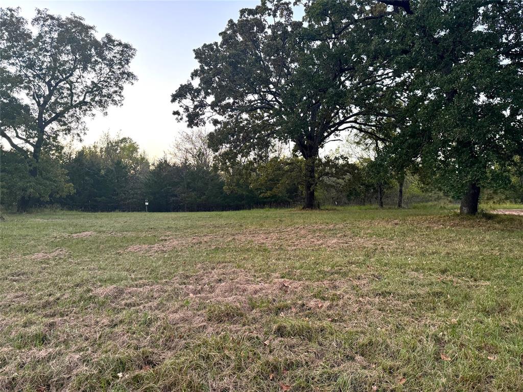 627 E 2030 Road Property Photo 3