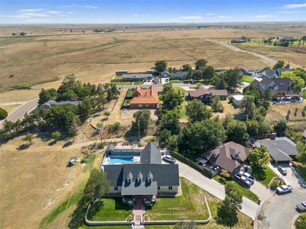 1 Apache Place Property Photo 4