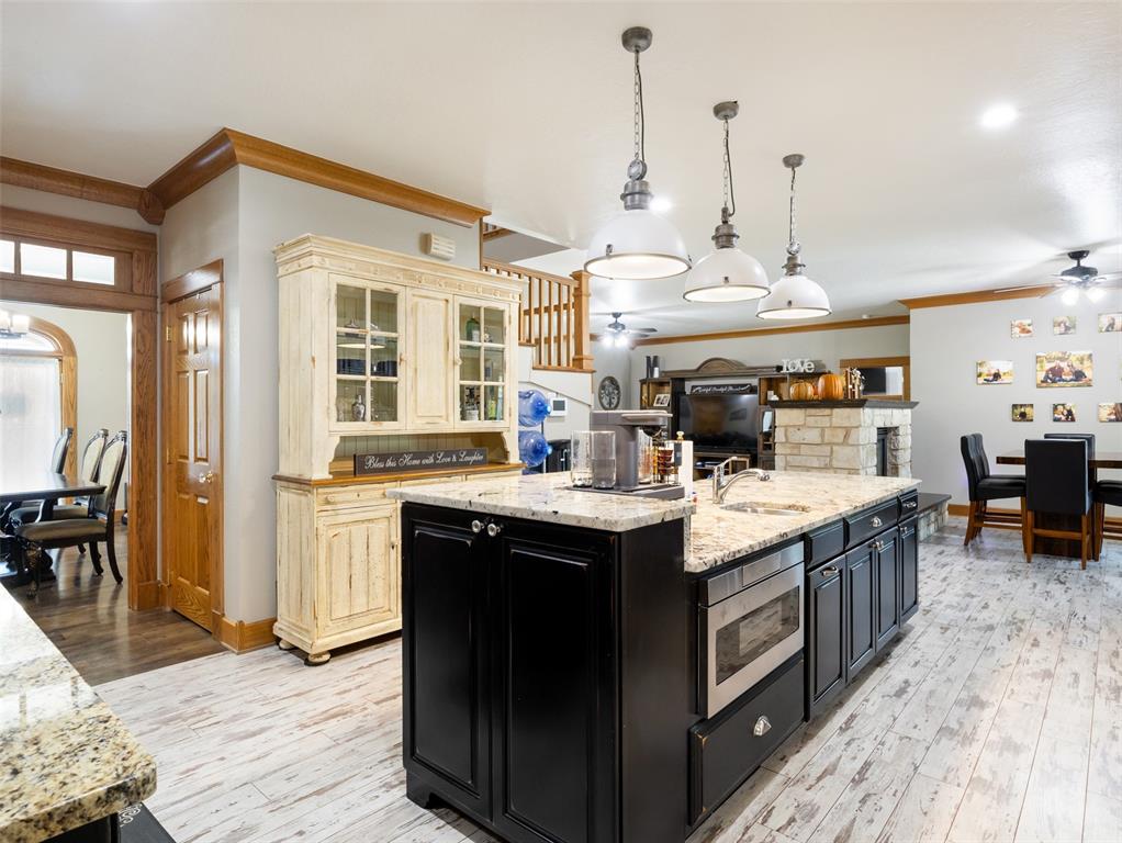 1 Apache Place Property Photo 15