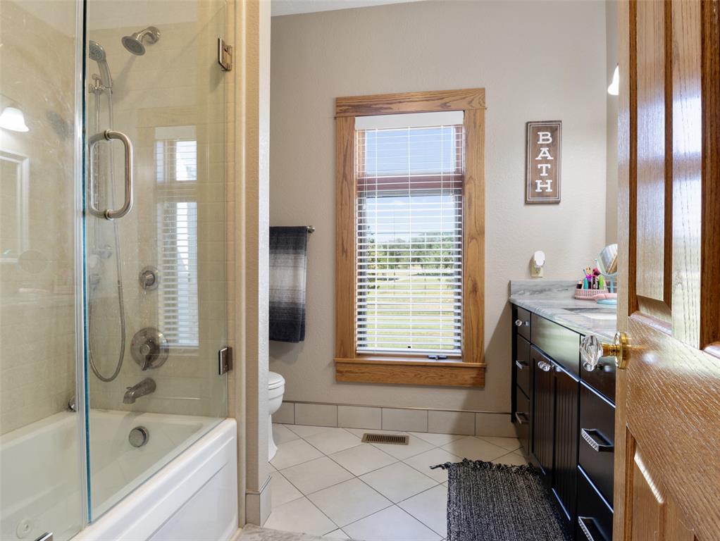 1 Apache Place Property Photo 20