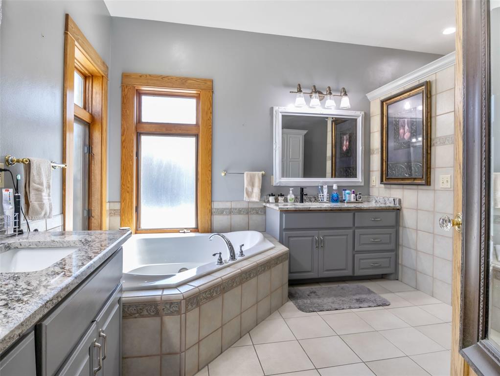 1 Apache Place Property Photo 25