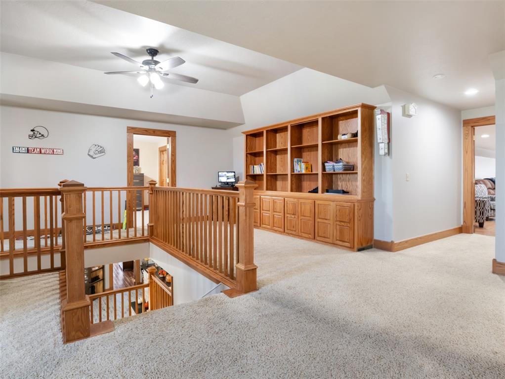 1 Apache Place Property Photo 29