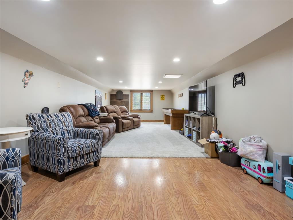 1 Apache Place Property Photo 33