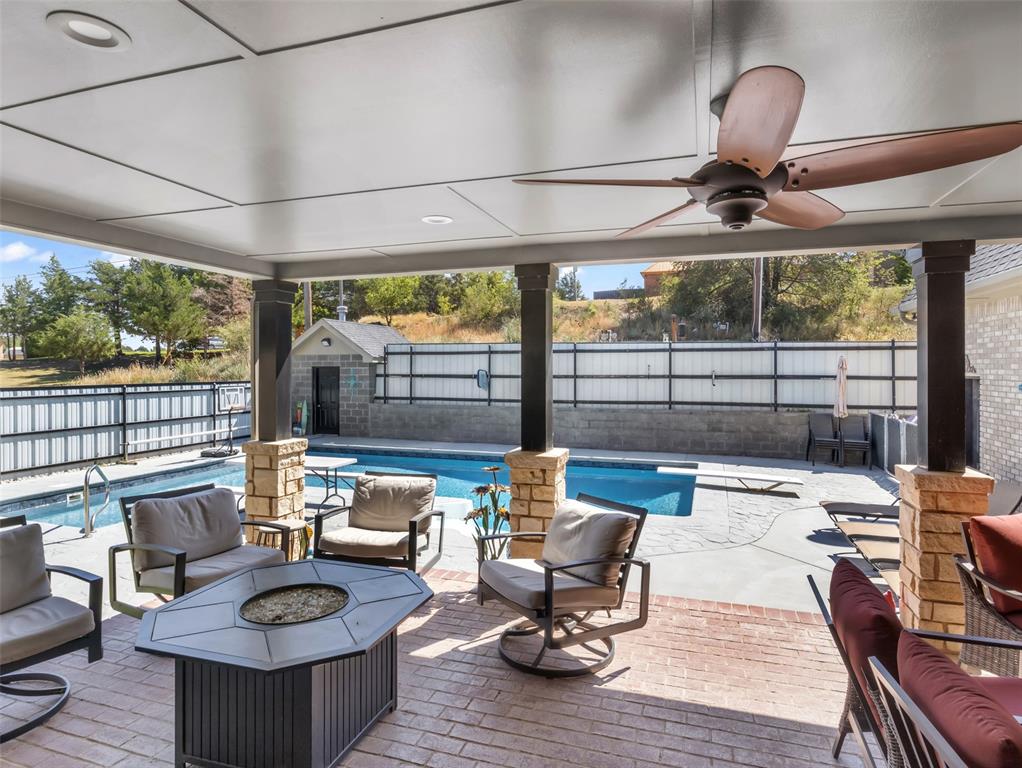 1 Apache Place Property Photo 39