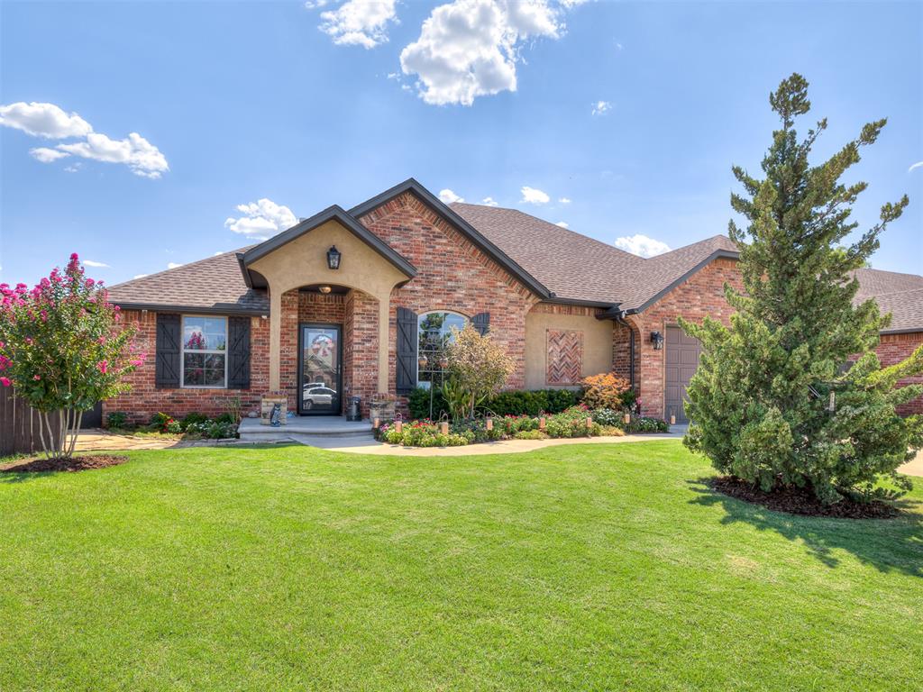 534 W Chickasaw Court Way Property Photo 2