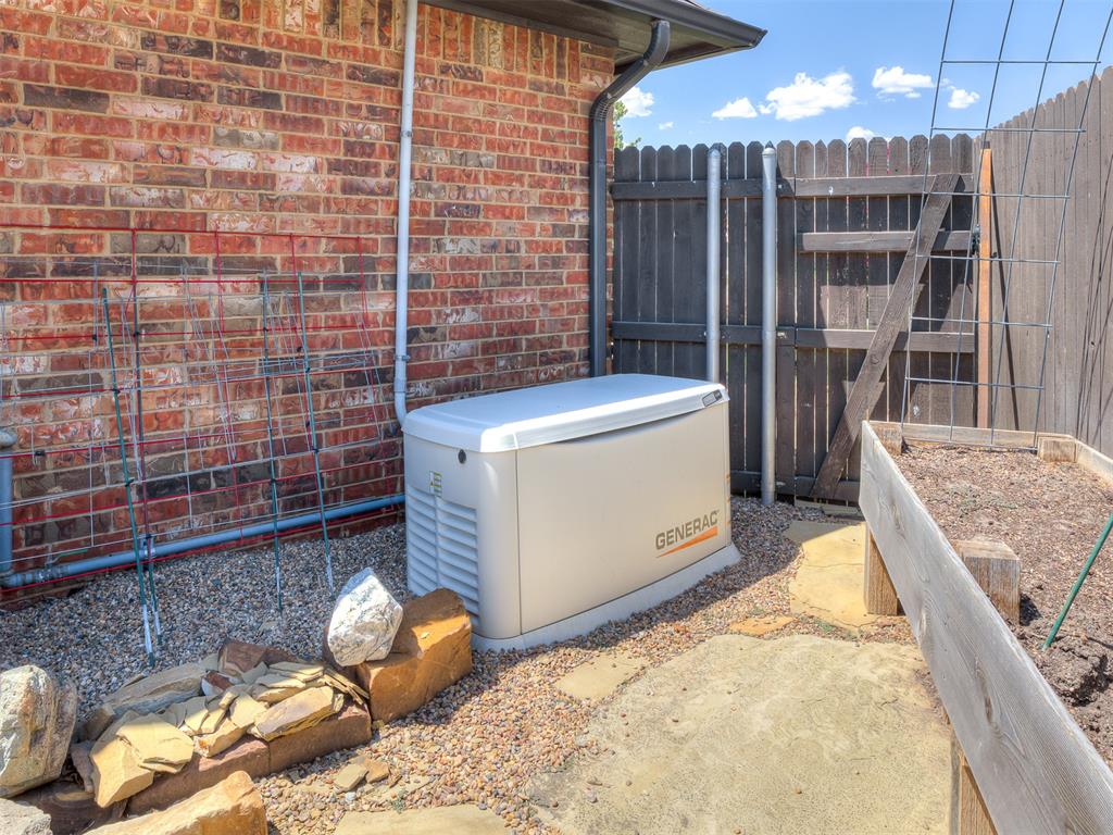 534 W Chickasaw Court Way Property Photo 24