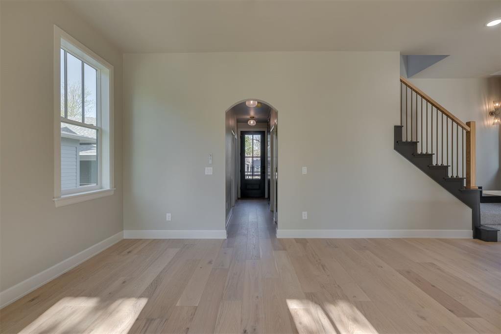 29348 Cottage Woods Road Property Photo 7