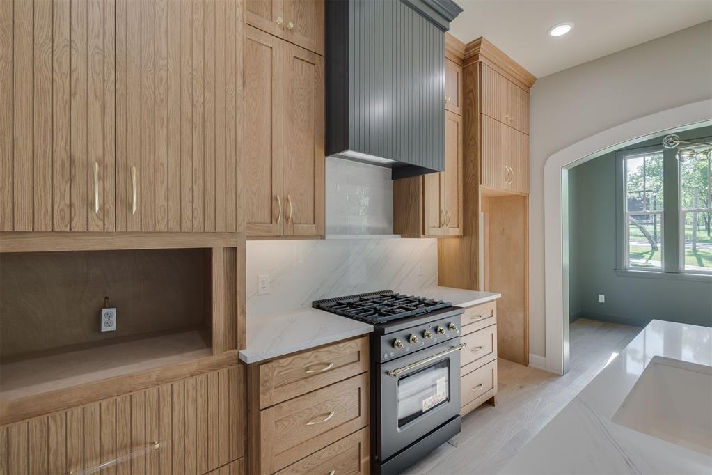29348 Cottage Woods Road Property Photo 17