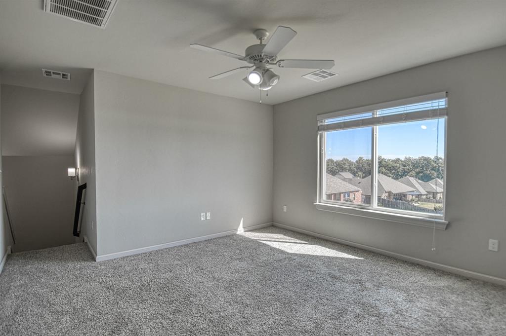 2109 Valley Hollow Property Photo 16