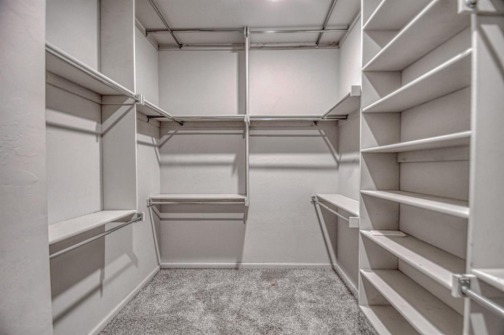 2109 Valley Hollow Property Photo 26