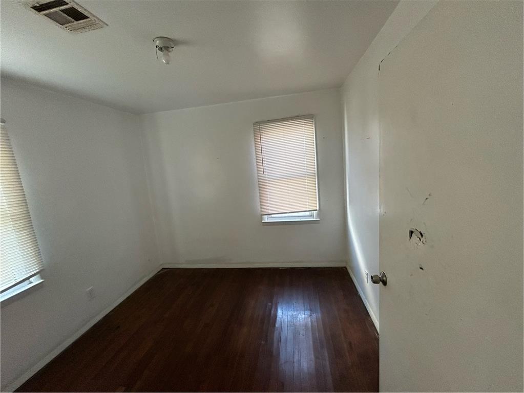 805 Nw 66 Street Property Photo 6
