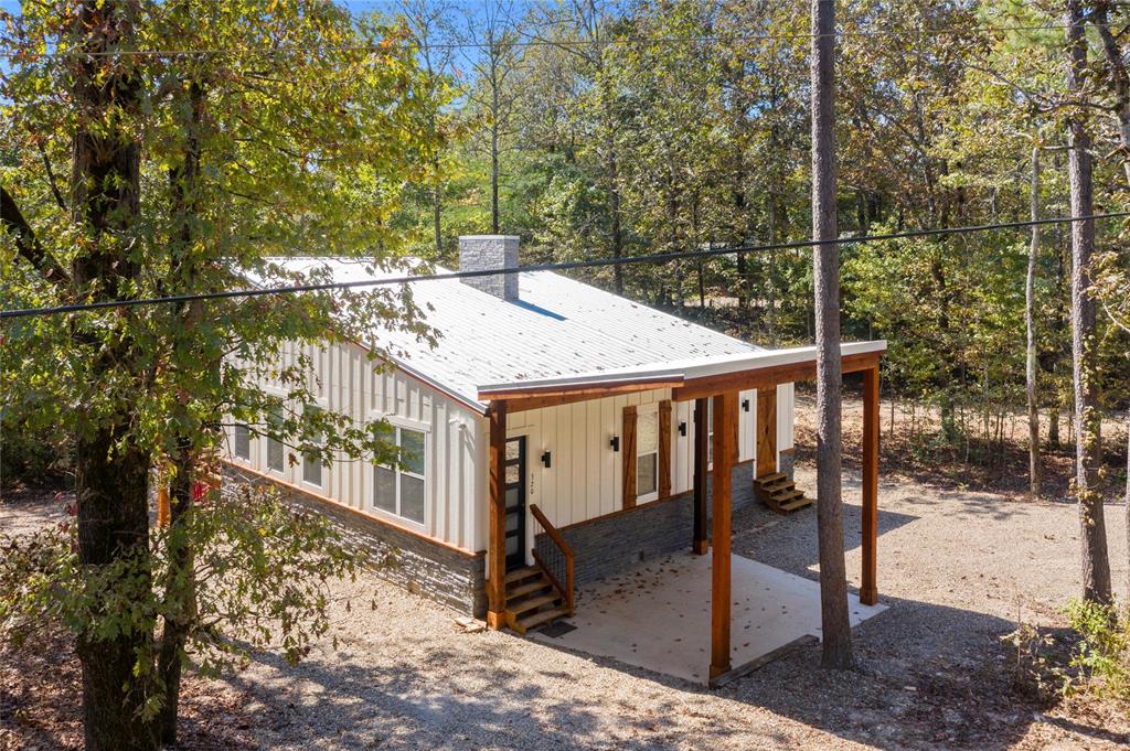 320 Lucian Sorrel Road Property Photo