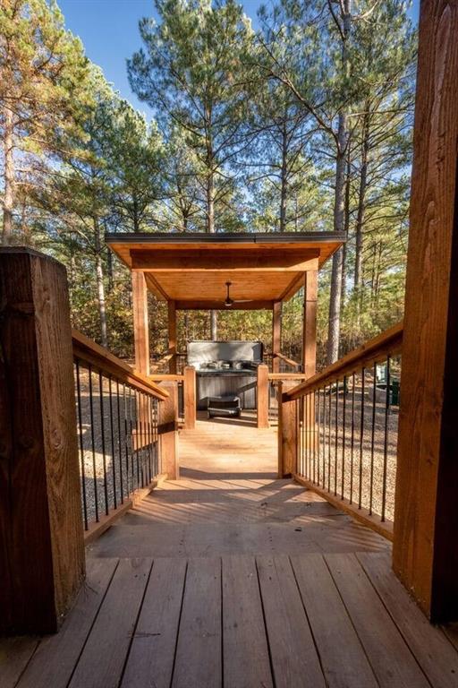 180 Alumacraft Trail Property Photo 38
