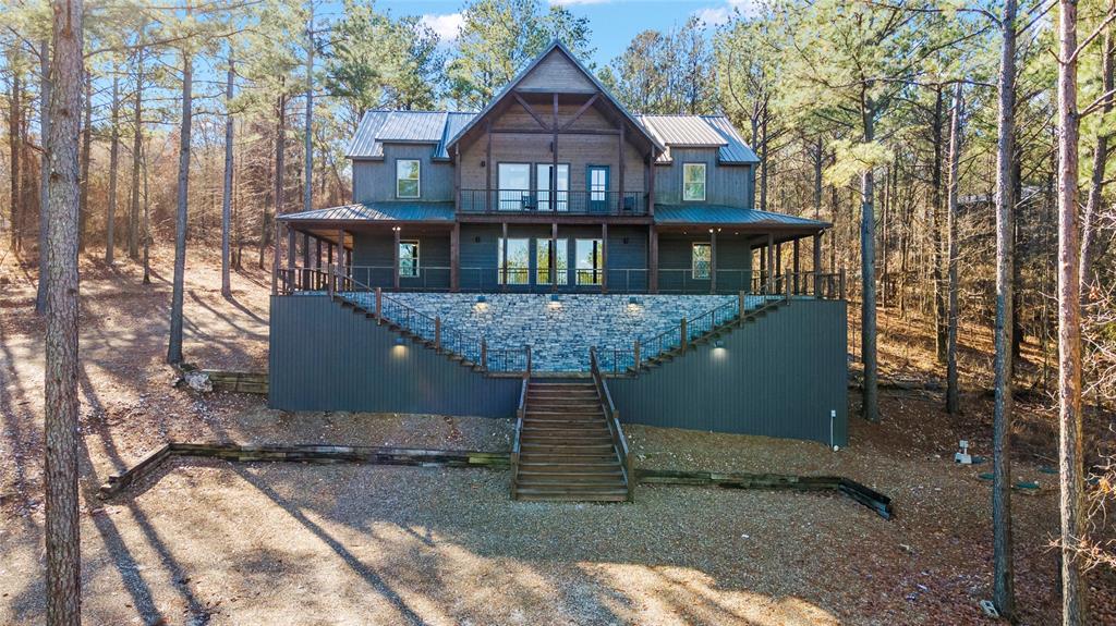 405 Red Berry Trail Property Photo 4