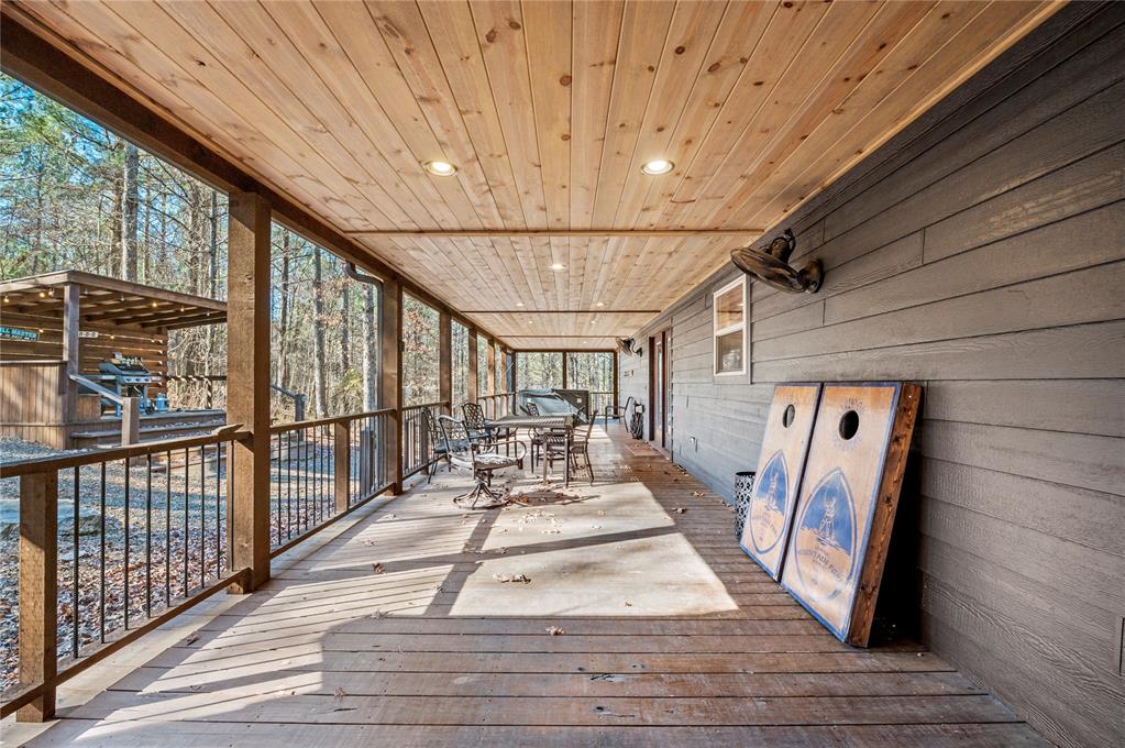 405 Red Berry Trail Property Photo 37