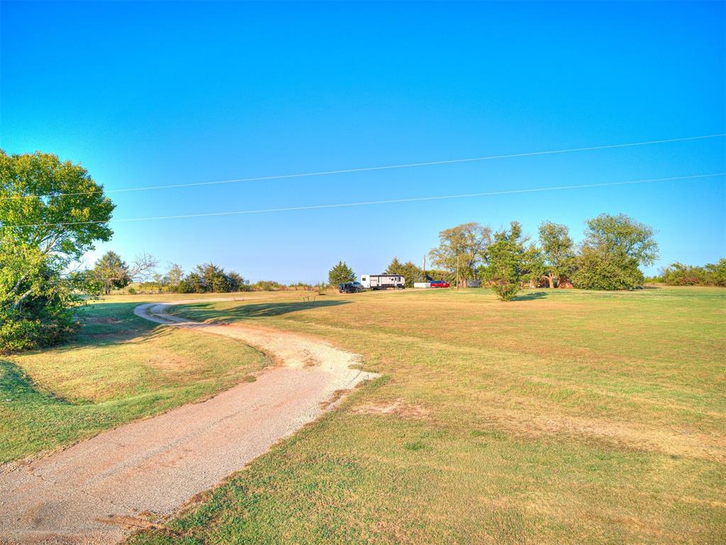 1322 S Jim Thorpe Boulevard Property Photo 5