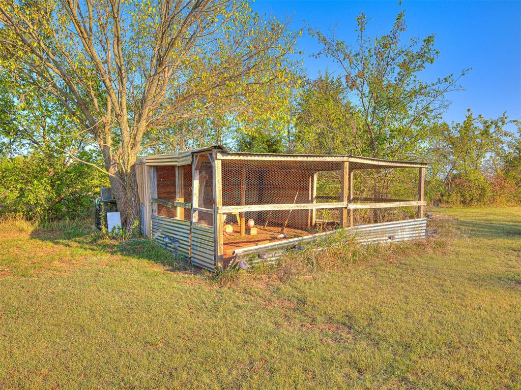 1322 S Jim Thorpe Boulevard Property Photo 29
