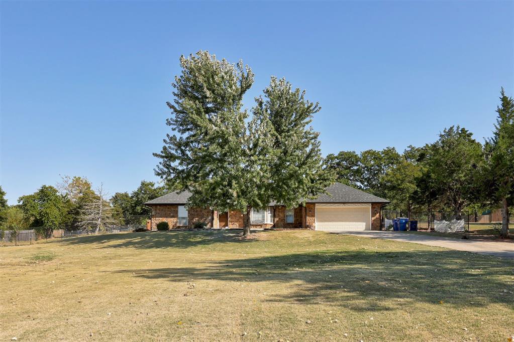 1710 Whispering Lane Property Photo