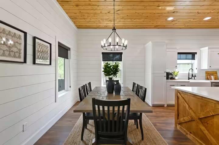 203 Hackberry Flat Trail Property Photo 8