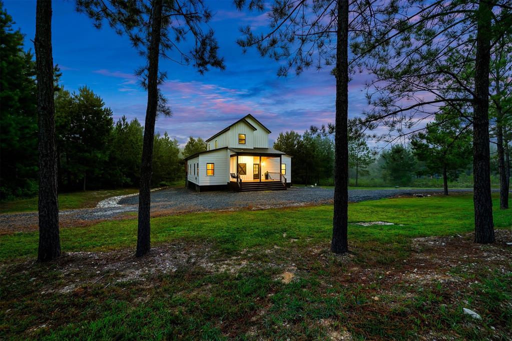 203 Hackberry Flat Trail Property Photo 42