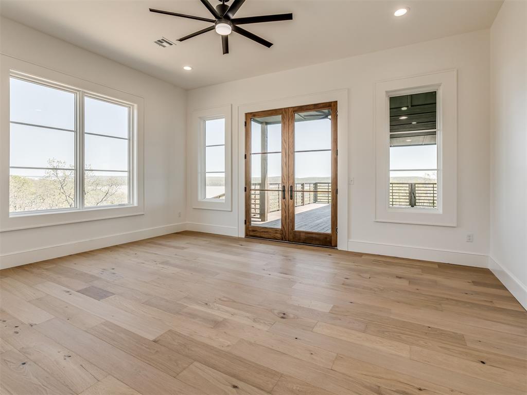 32 Falcon Tree Loop Property Photo 16