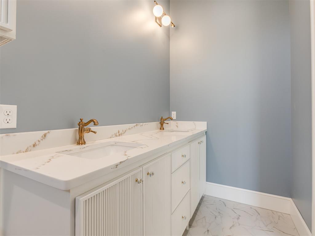 32 Falcon Tree Loop Property Photo 23