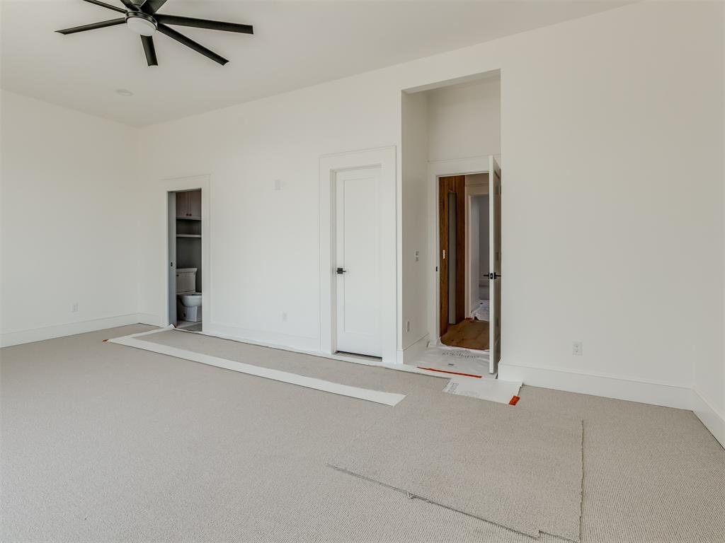32 Falcon Tree Loop Property Photo 34