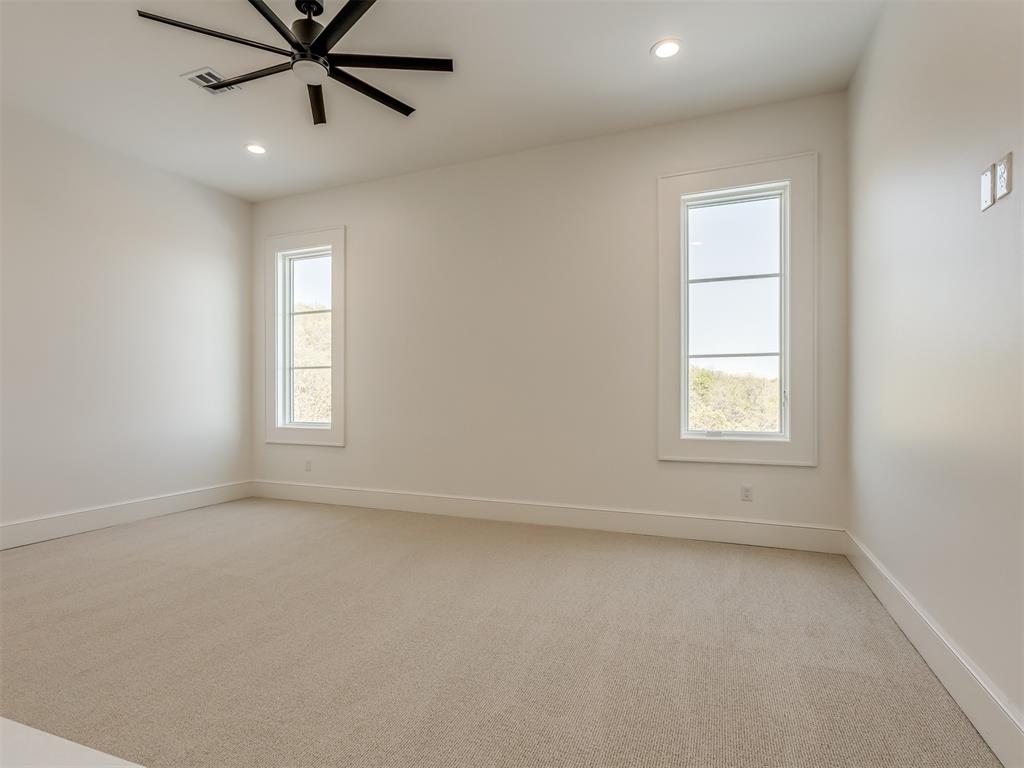 32 Falcon Tree Loop Property Photo 37