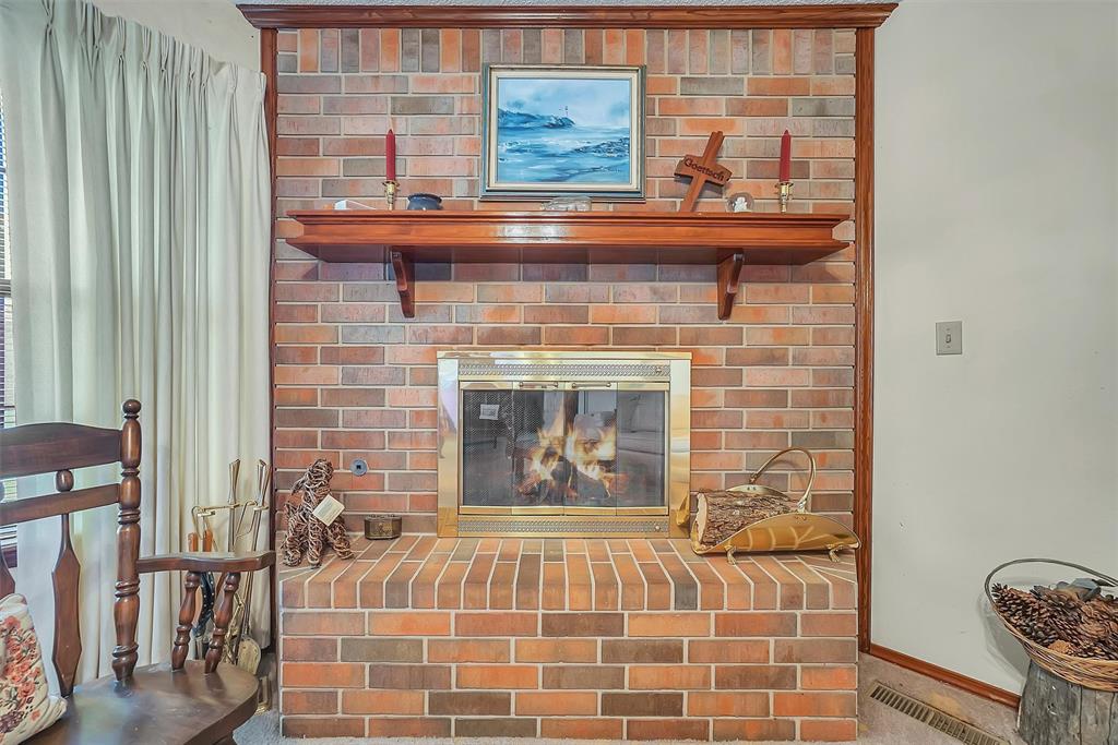128 W Quail Drive Property Photo 8