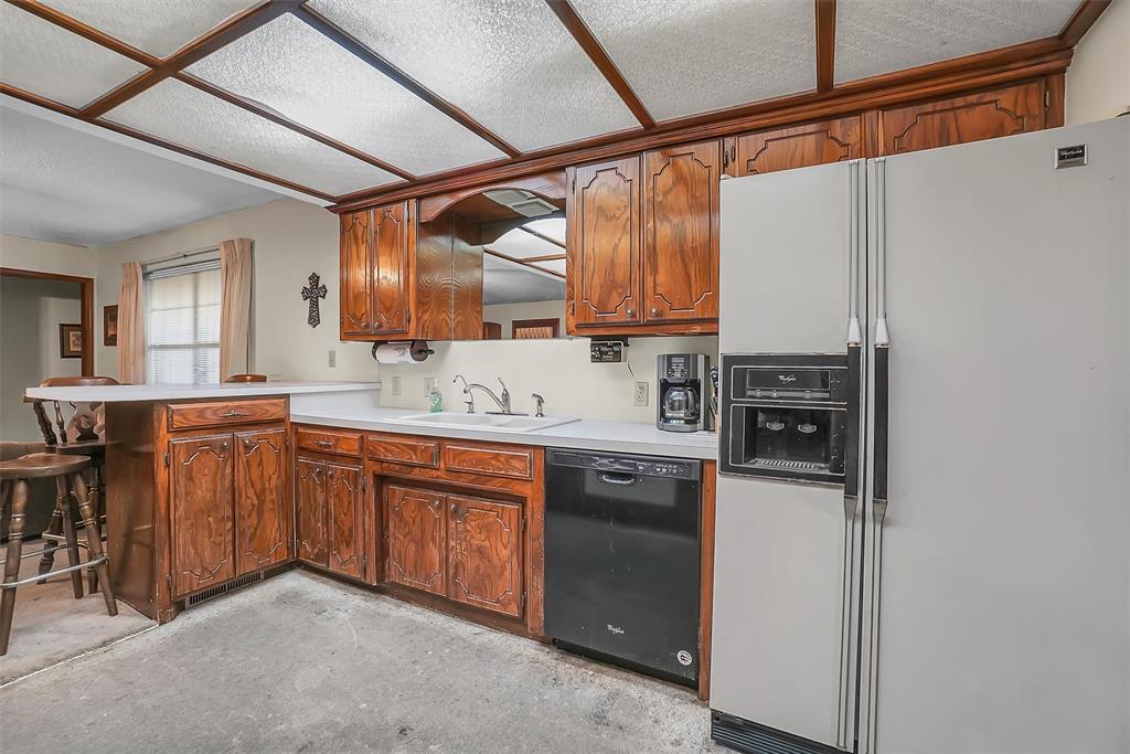 128 W Quail Drive Property Photo 10