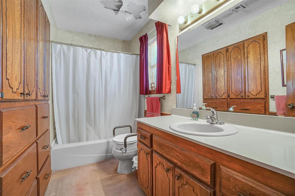 128 W Quail Drive Property Photo 30