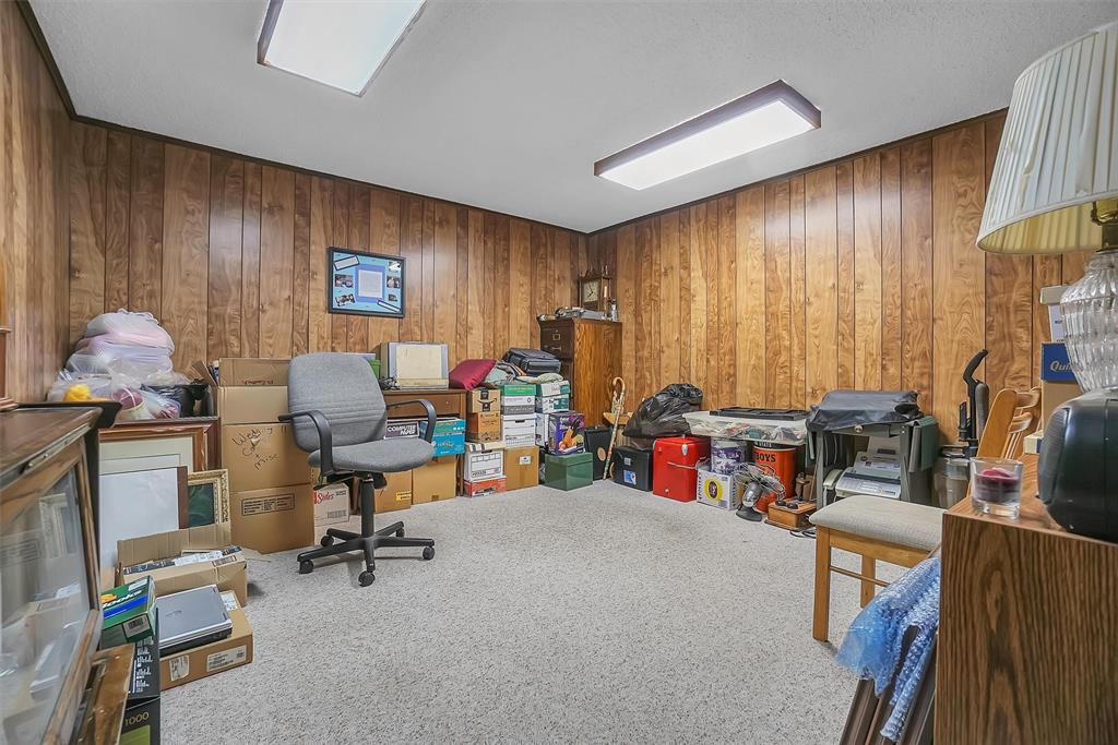 128 W Quail Drive Property Photo 32