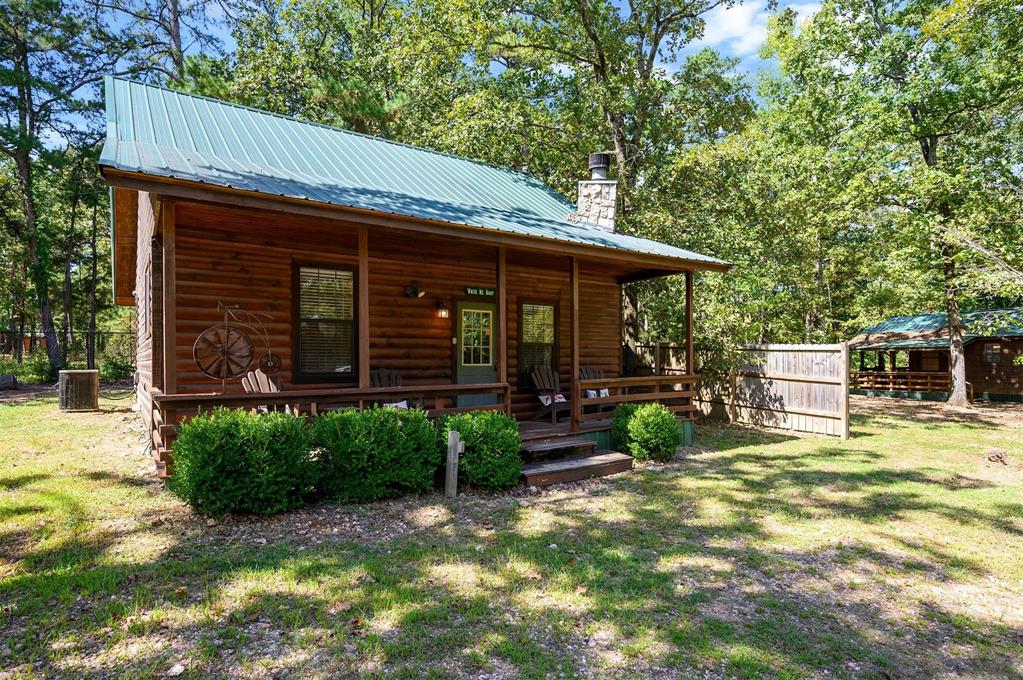 183 Pine Meadow Lane Property Photo 2