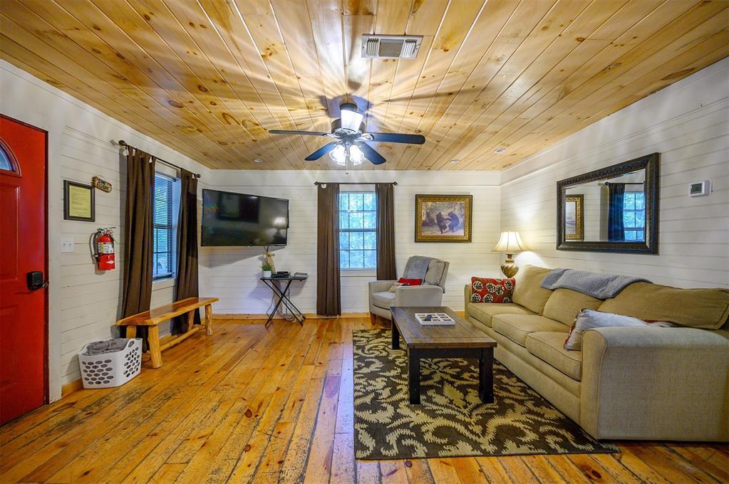 183 Pine Meadow Lane Property Photo 25