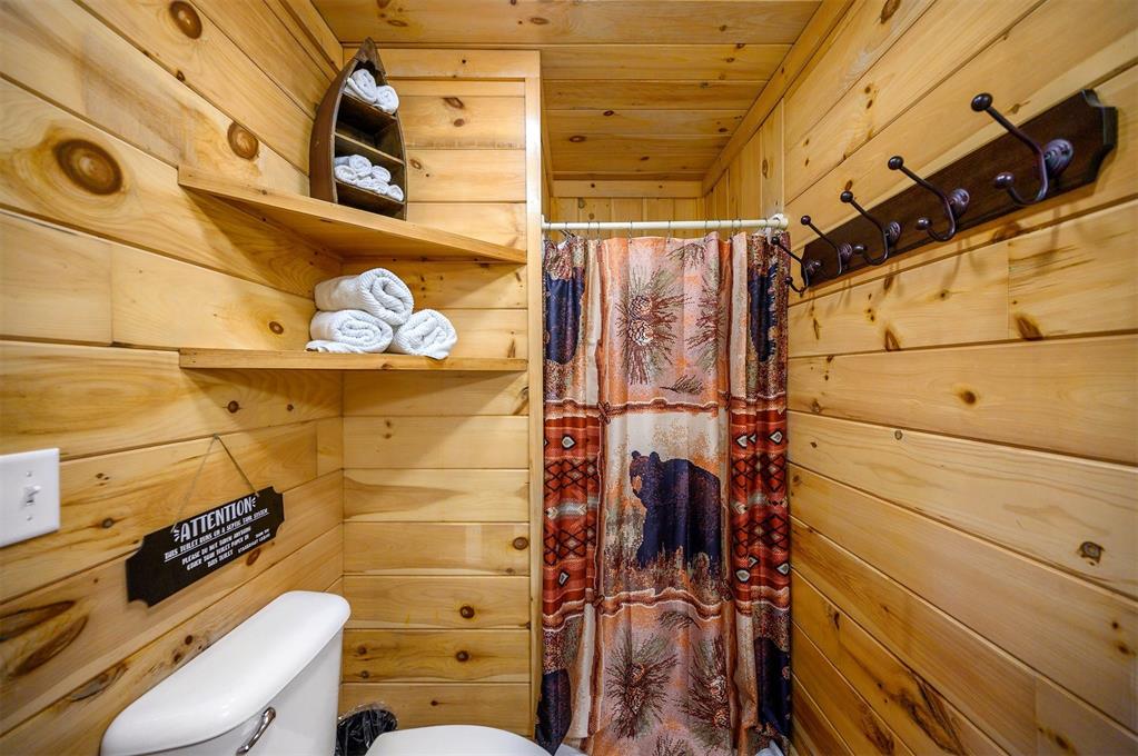 183 Pine Meadow Lane Property Photo 30