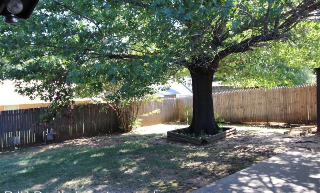 3700 Oak Grove Drive Property Photo 13