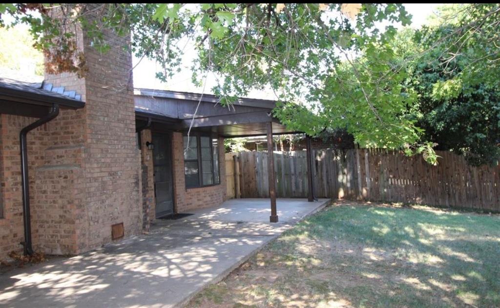 3700 Oak Grove Drive Property Photo 14