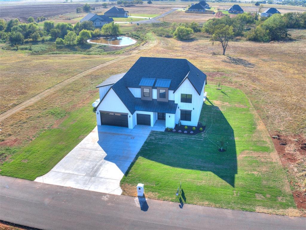 2741 Two Socks Run Property Photo 1