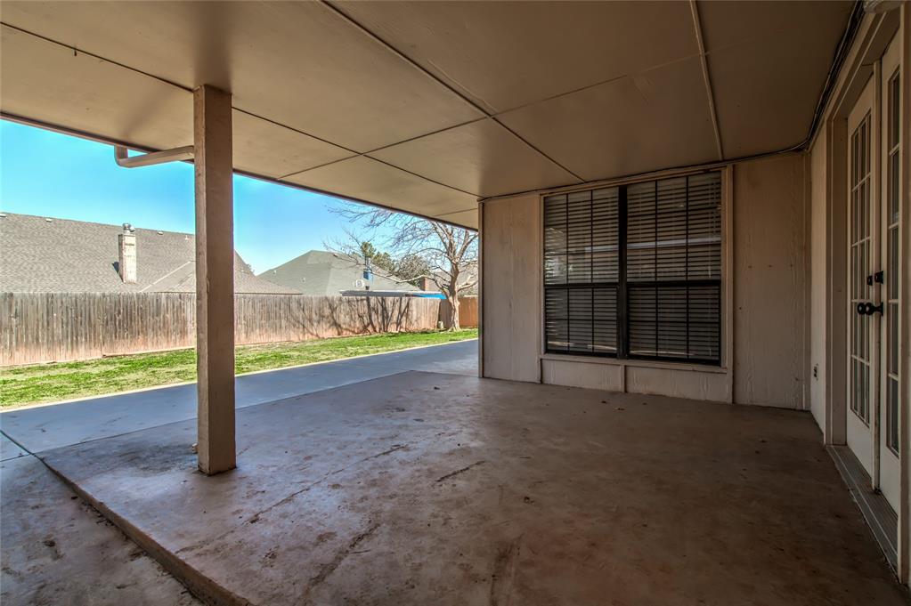 1117 Nw 198th Street Property Photo 42